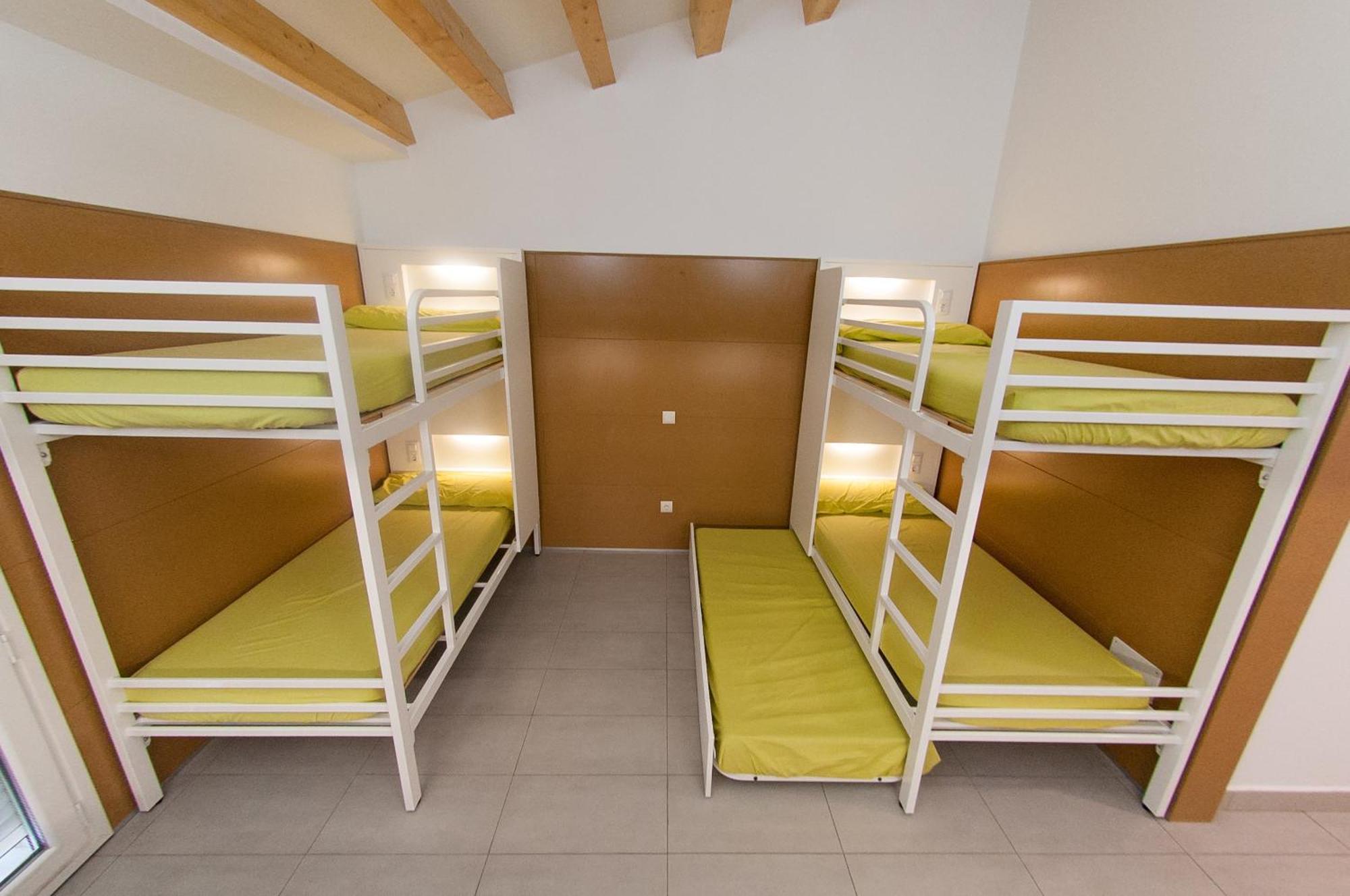 La Seu D'Urgell Xanascat Hostel Δωμάτιο φωτογραφία